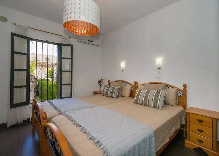 Fig Tree Villa
